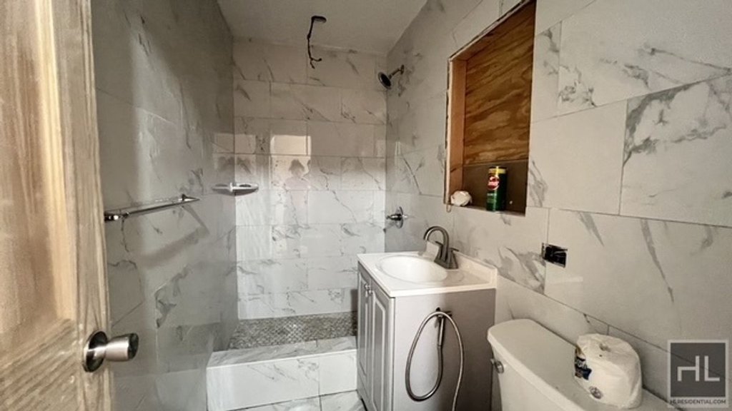 586 East 54th Street, Unit 1 photo 9