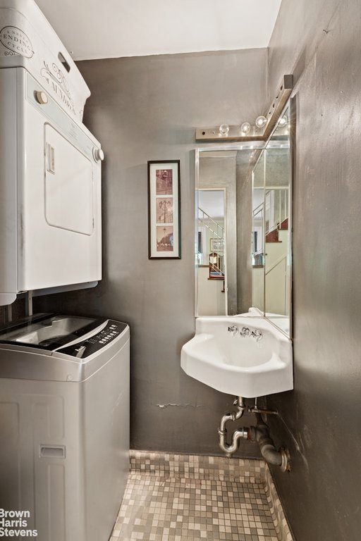 107 East 36th Street, Unit 4A photo 5