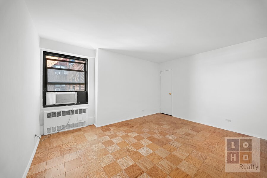 266 East Broadway, Unit B1905 photo 16