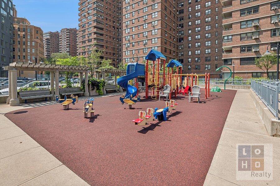266 East Broadway, Unit B1905 photo 21