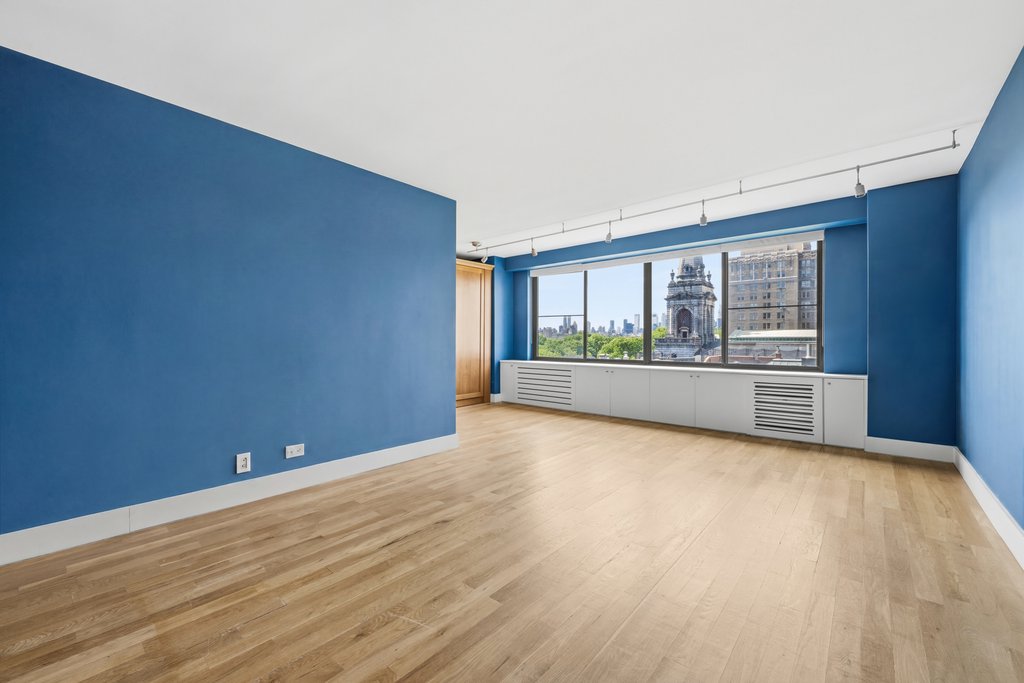 372 Central Park West, Unit 10G photo 2
