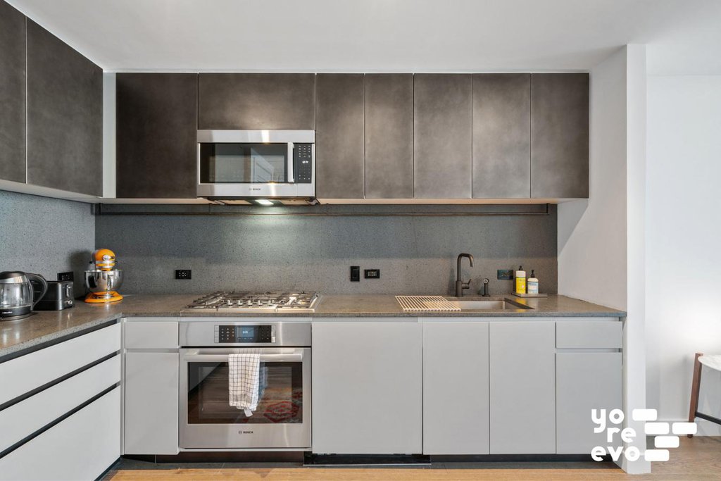 11 Hoyt Street, Unit 53B photo 3