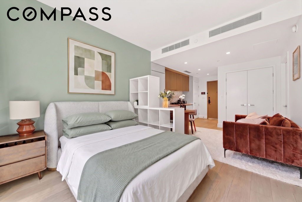 208 Delancey Street, Unit 1C