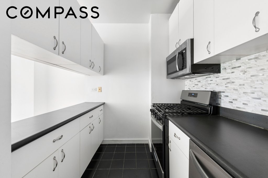 360 East 88th Street, Unit 4B photo 6
