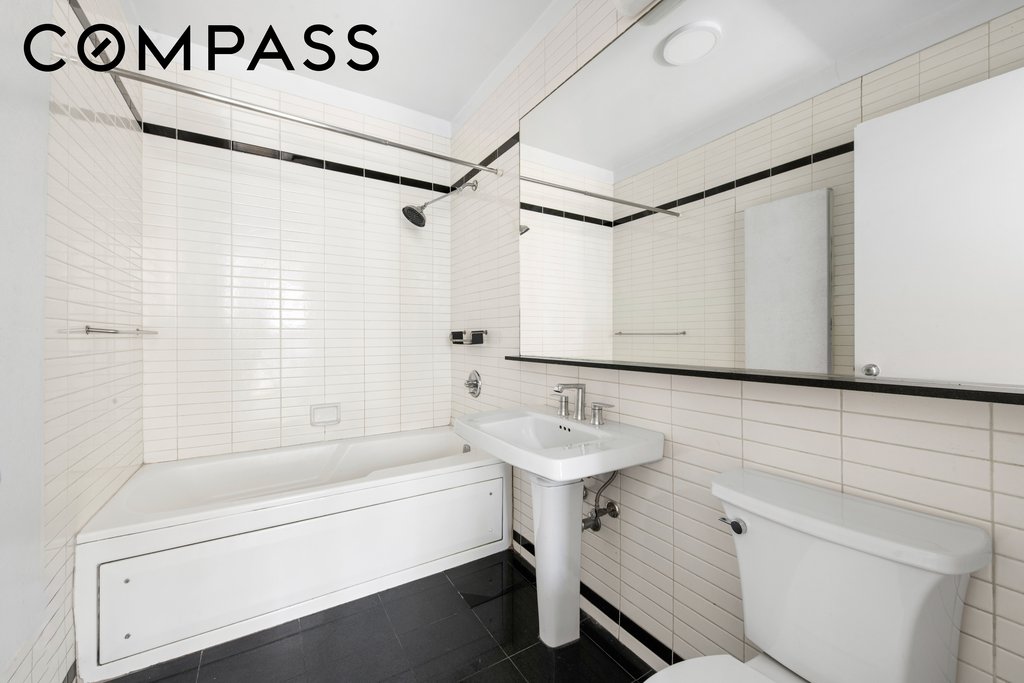 360 East 88th Street, Unit 4B photo 8