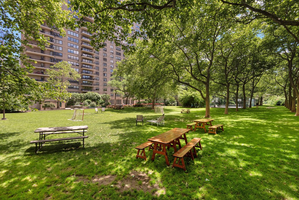 185 West End Avenue, Unit 3K photo 12
