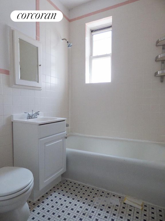 2115 East 1st Street – For Sale photo 7