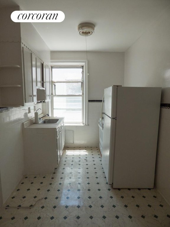 2115 East 1st Street – For Sale photo 8