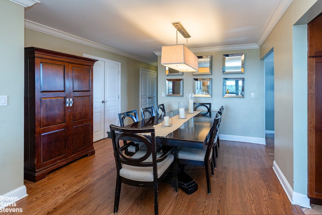 5800 Arlington Avenue, Unit 15B photo 9