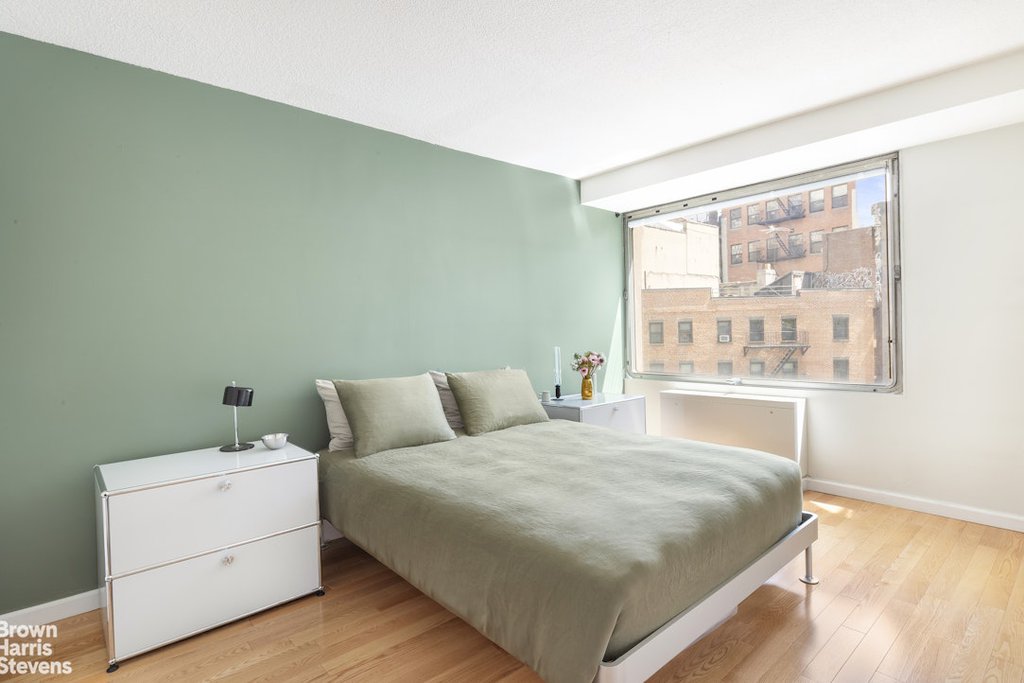 180 Park Row, Unit 4D photo 7