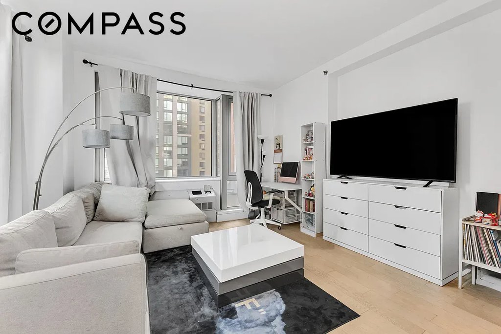 44-15 Purves Street, Unit 6D photo 3