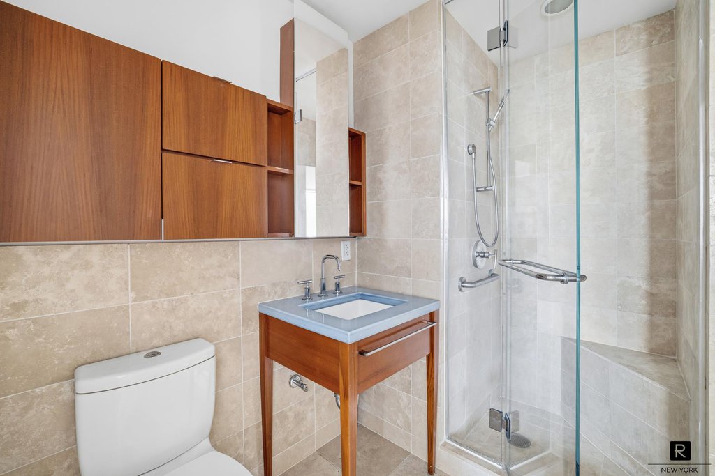 2 River Terrace, Unit 4M photo 8