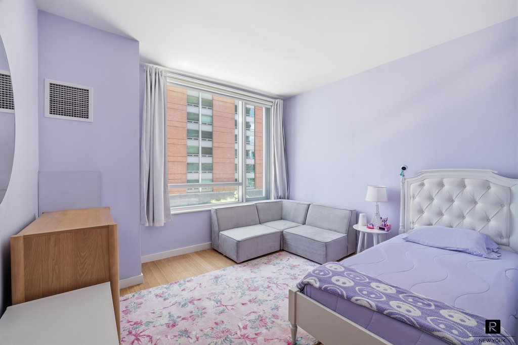 2 River Terrace, Unit 4M photo 9