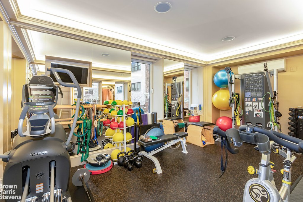 25 Sutton Place, Unit MAISONETTE photo 13