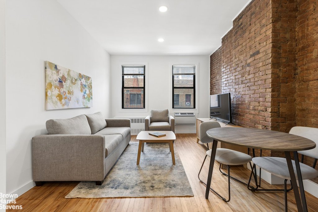 529 East 88th Street, Unit 5B
