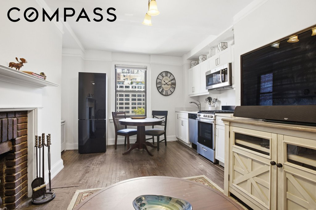 10 Mitchell Place, Unit 9F