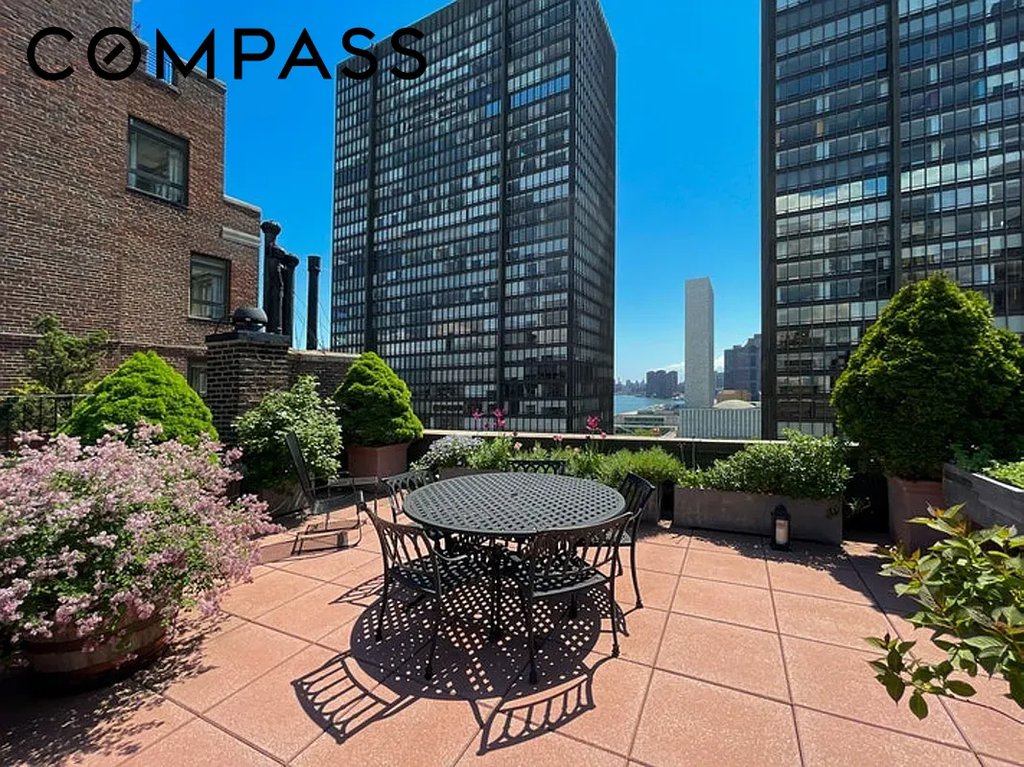 10 Mitchell Place, Unit 9F photo 9
