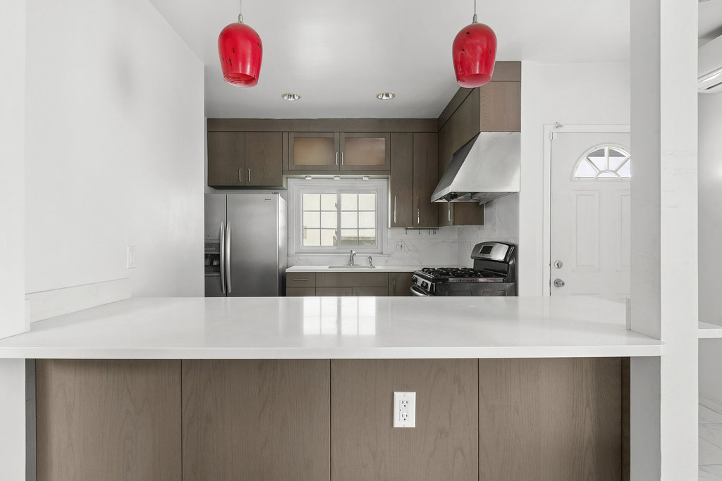 77-15 Kew Forest Lane – For Sale photo 9