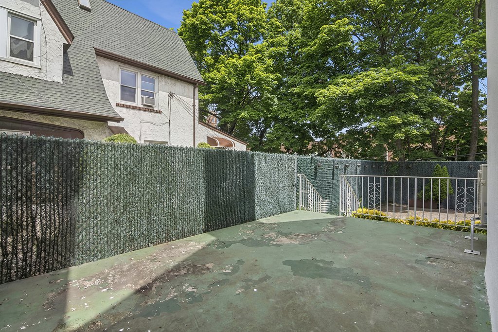 77-15 Kew Forest Lane – For Sale photo 26