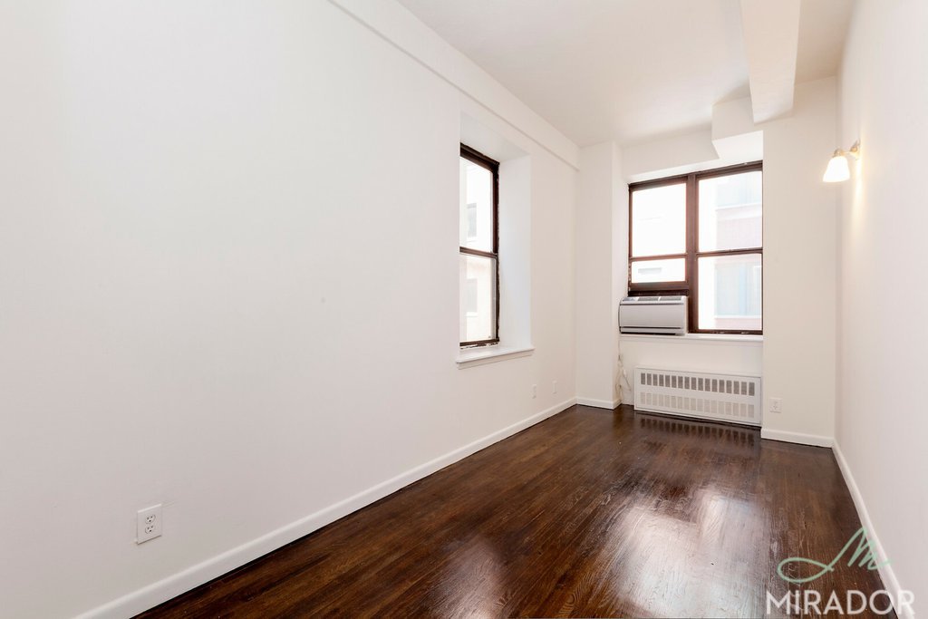 43 West 16th Street, Unit 4H photo 2