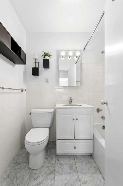 205 West End Avenue, Unit 16F photo 5