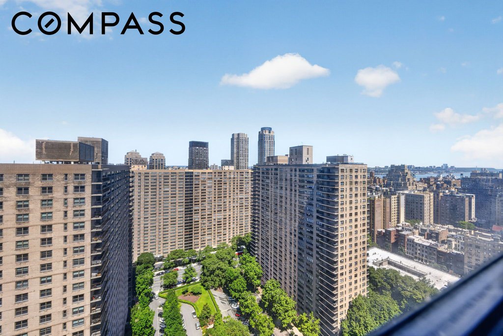 160 West End Avenue, Unit 30M photo 11