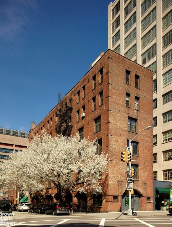 135 Hudson Street, Unit 6F photo 11
