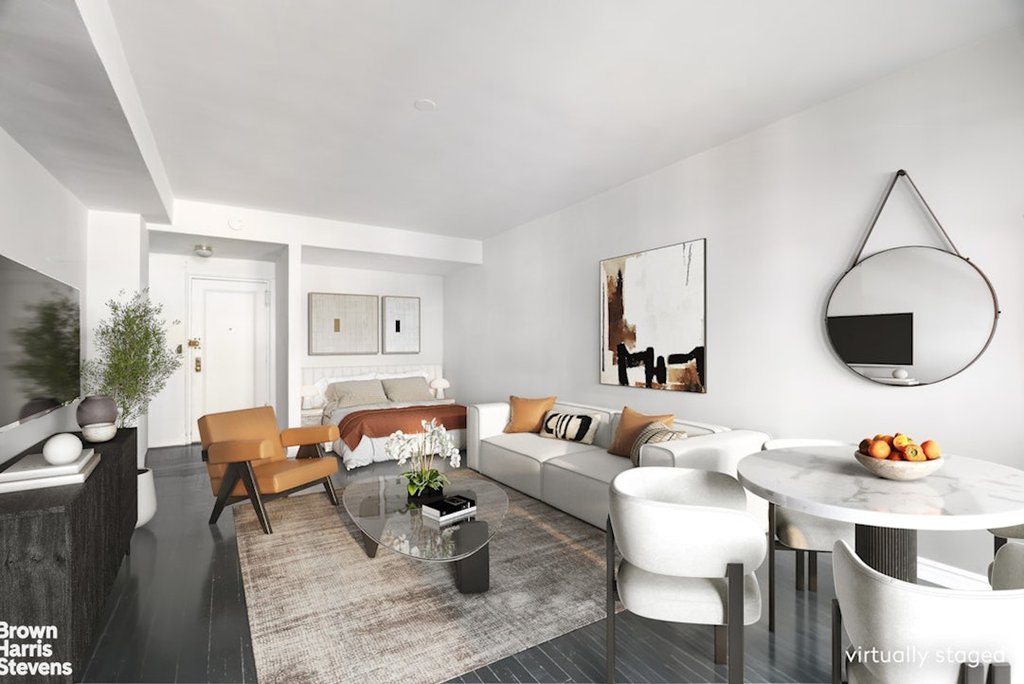 465 West 23rd Street, Unit 12D photo 2