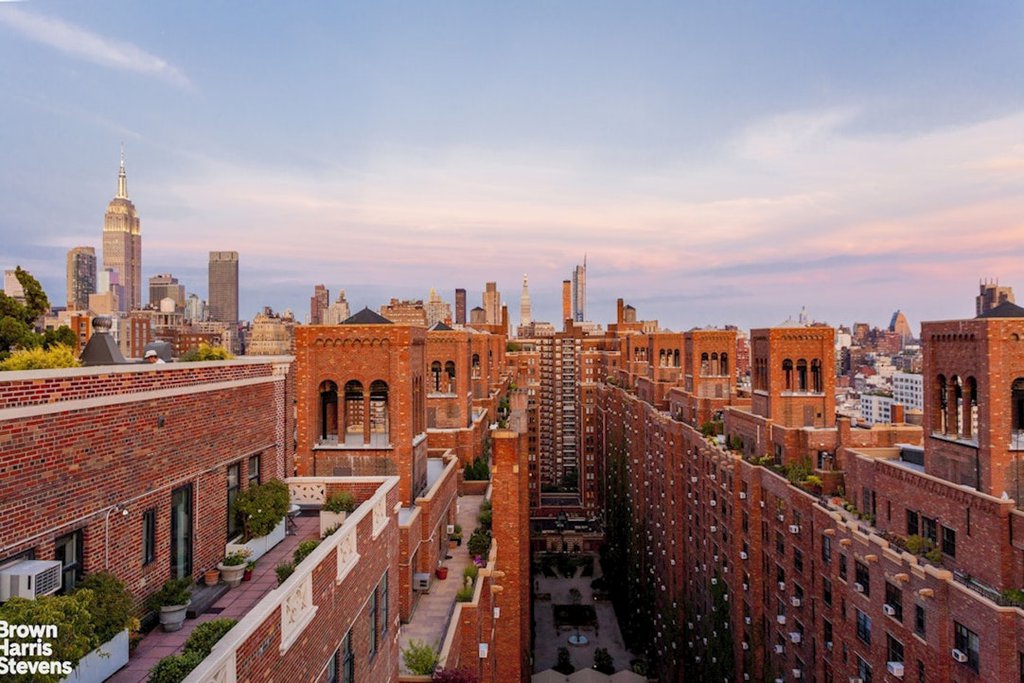 465 West 23rd Street, Unit 12D photo 10