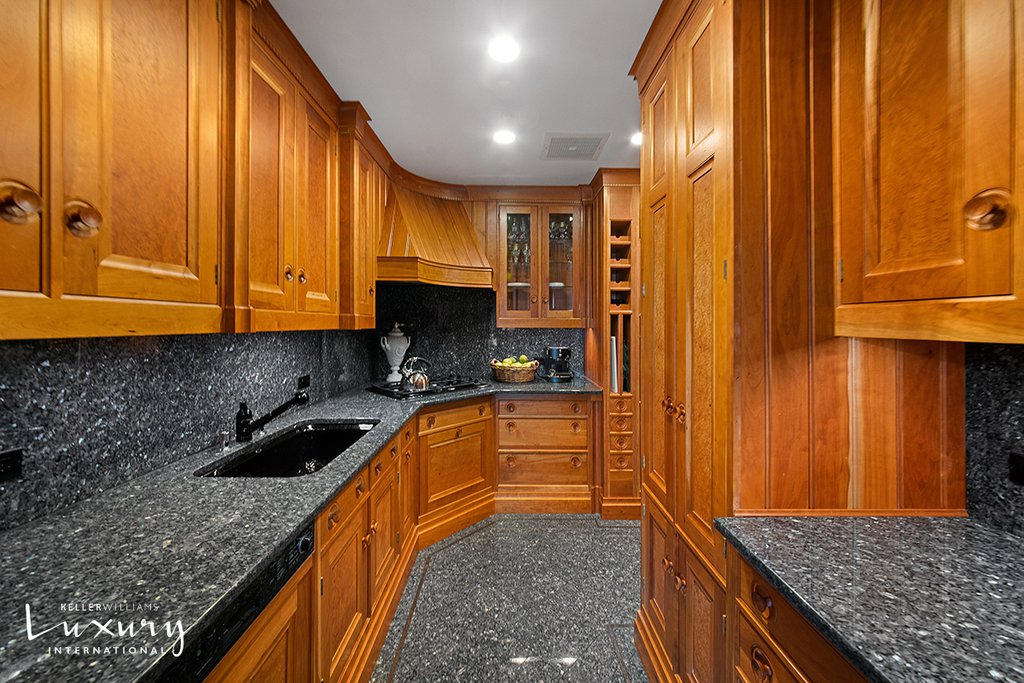 721 Fifth Avenue, Unit Apt.54J photo 15