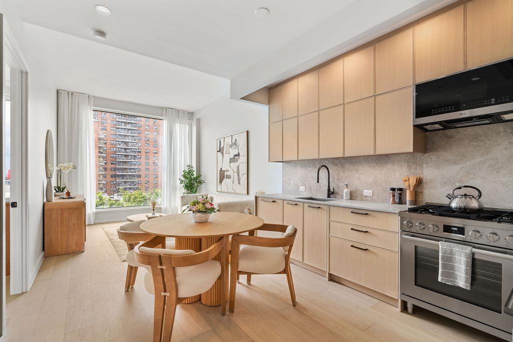 445 Fifth Avenue, Unit 4A