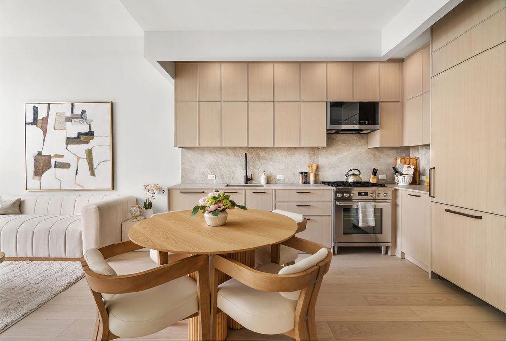 445 Fifth Avenue, Unit 4A photo 2