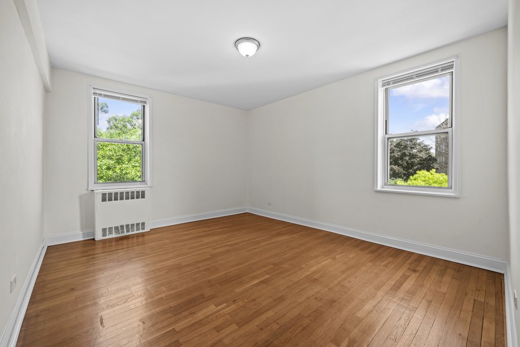 5621 Netherland Avenue, Unit 4D photo 9