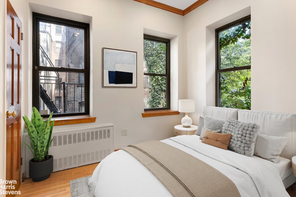 121 East 10th Street, Unit 2C