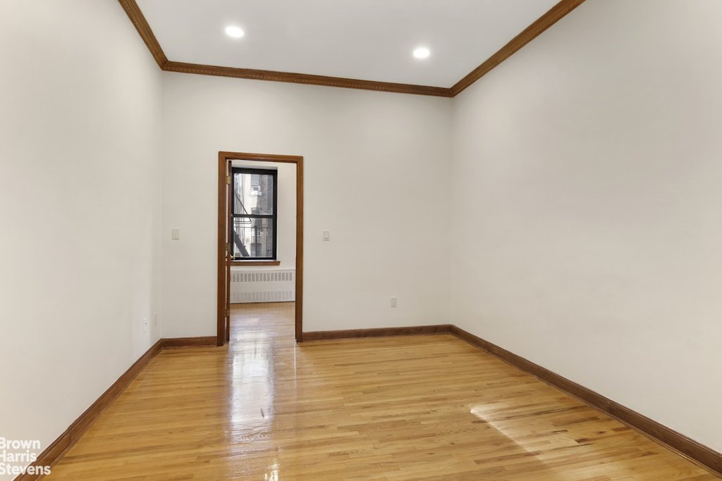 121 East 10th Street, Unit 2C photo 4