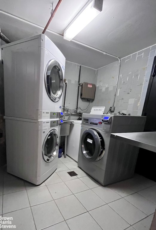 121 East 10th Street, Unit 2C photo 10