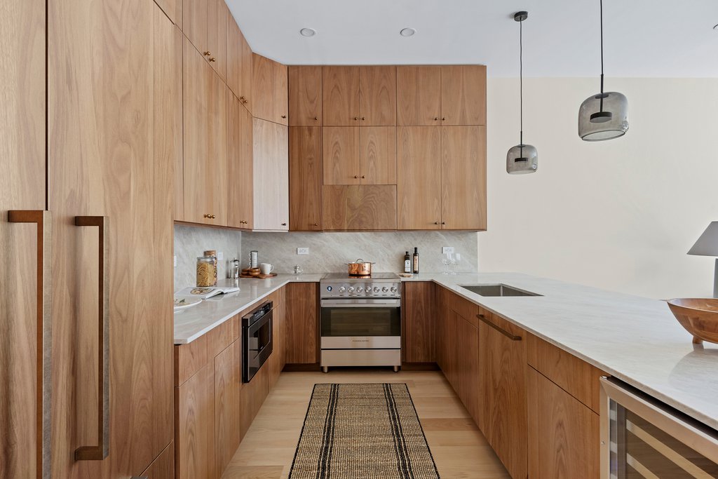 21 Conselyea Street, Unit 1 photo 13