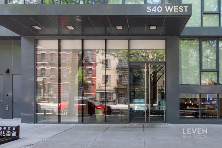 540 West 49th Street, Unit 505S photo 13