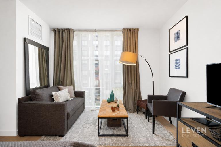 540 West 49th Street, Unit 505S