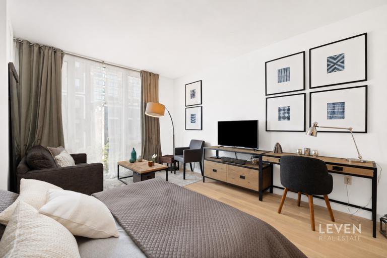 540 West 49th Street, Unit 505S photo 3