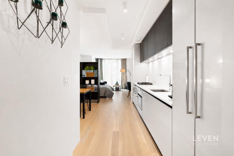 540 West 49th Street, Unit 505S photo 10