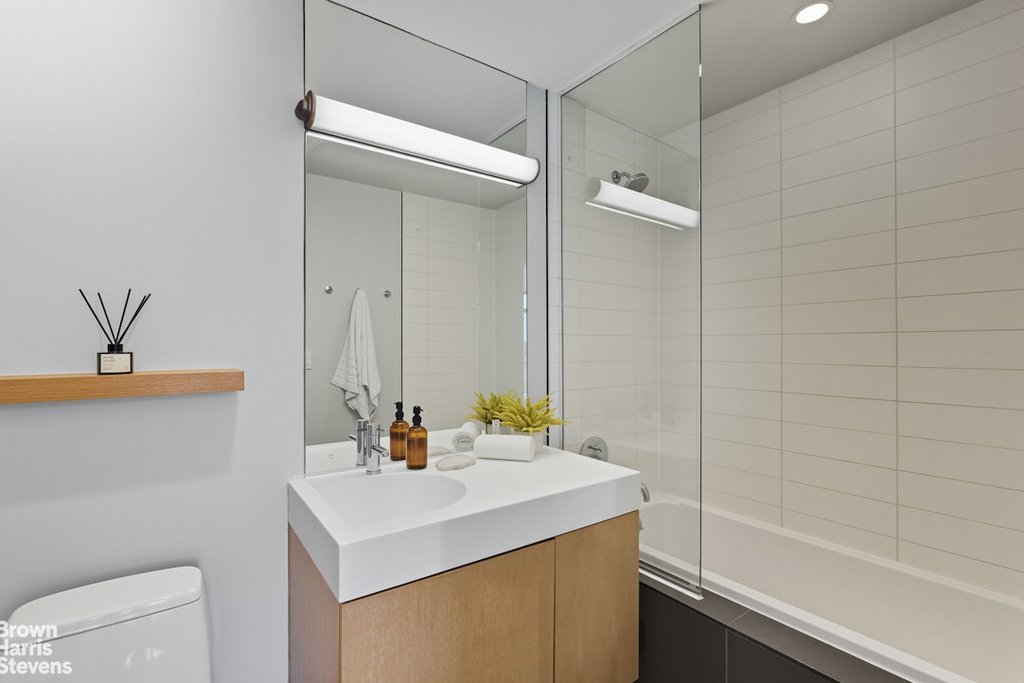 88 Morningside Avenue, Unit 8G photo 12