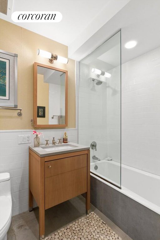 245 West 99th Street, Unit 10C photo 11