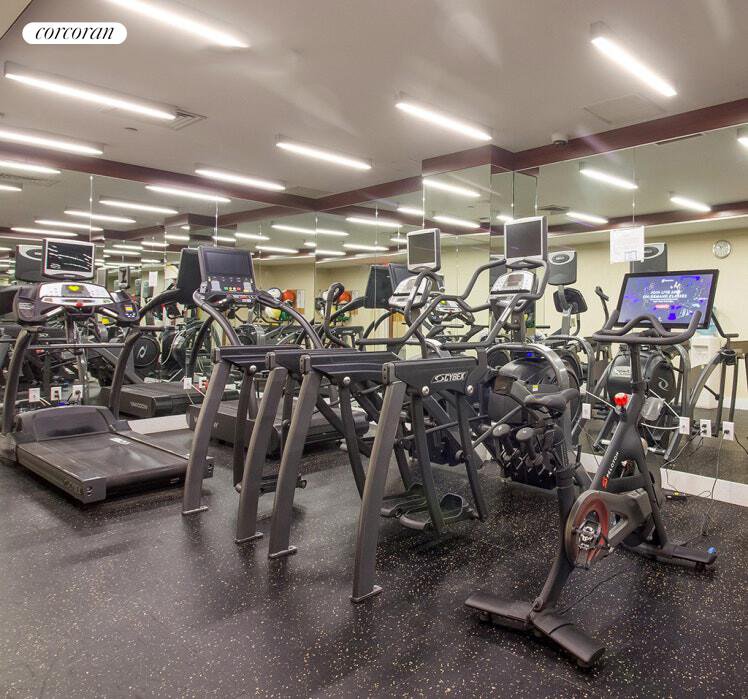 245 West 99th Street, Unit 10C photo 14