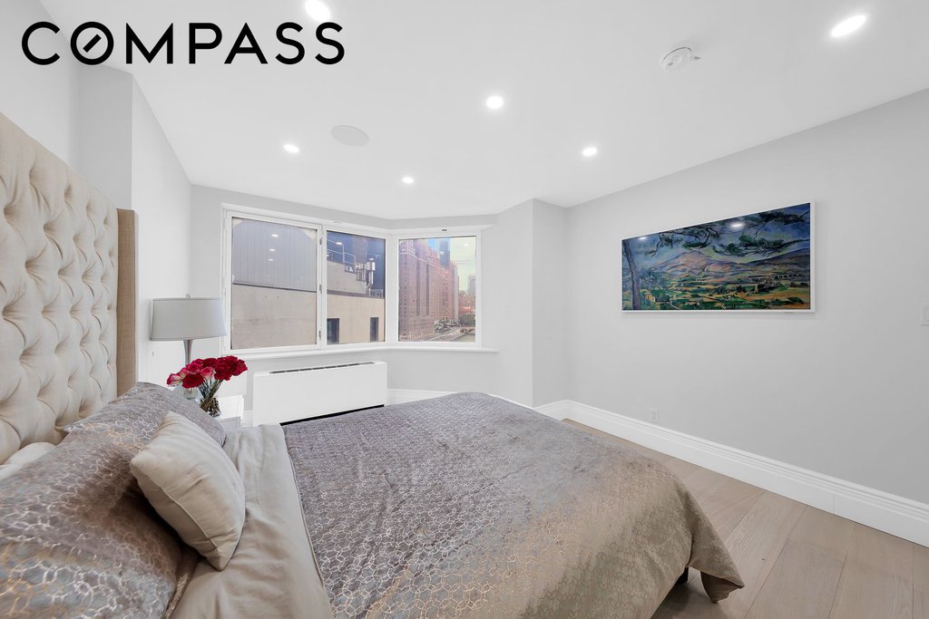 415 East 37th Street, Unit 9JK photo 8