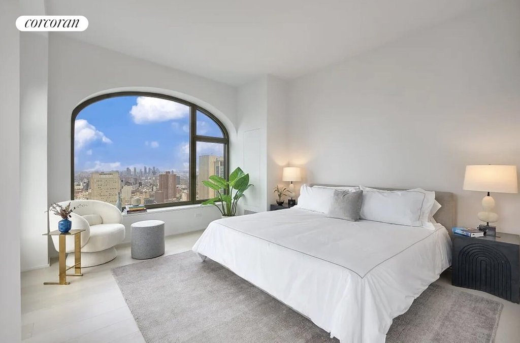 130 William Street, Unit 48A photo 4