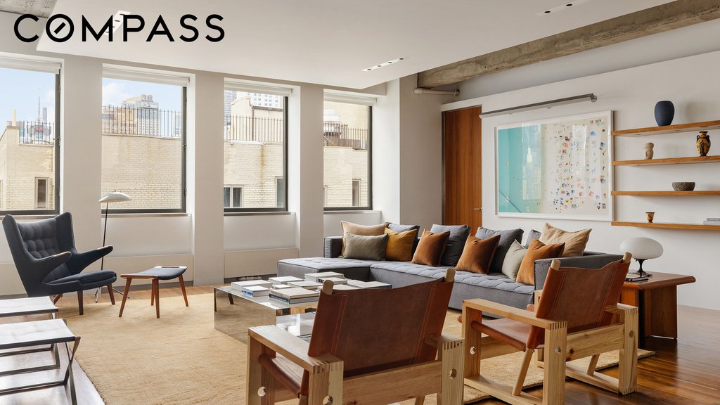 205 West 19th Street, Unit 11 photo 12