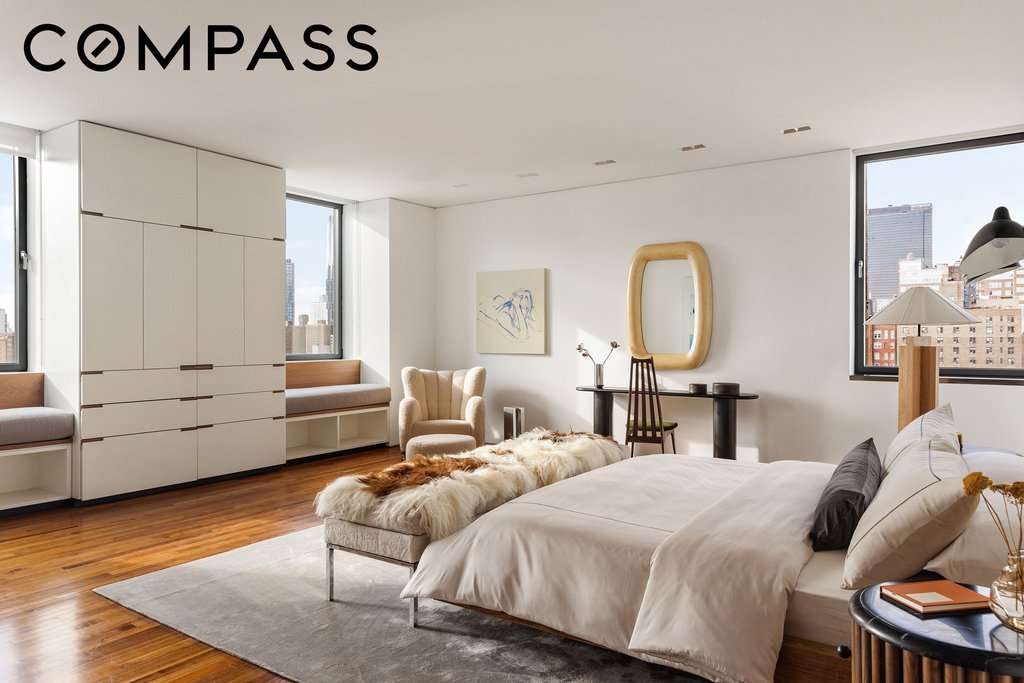 205 West 19th Street, Unit 11 photo 14