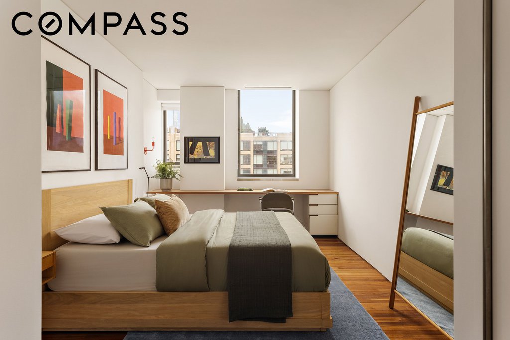 205 West 19th Street, Unit 11 photo 21