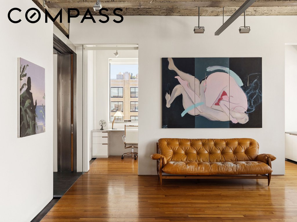 205 West 19th Street, Unit 11 photo 27